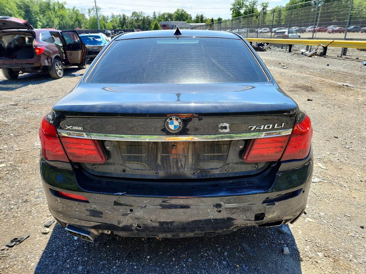 2015 BMW 740 xDrive