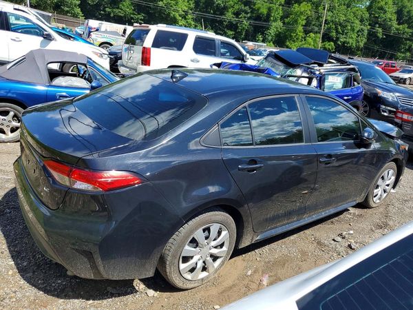 2021 TOYOTA COROLLA