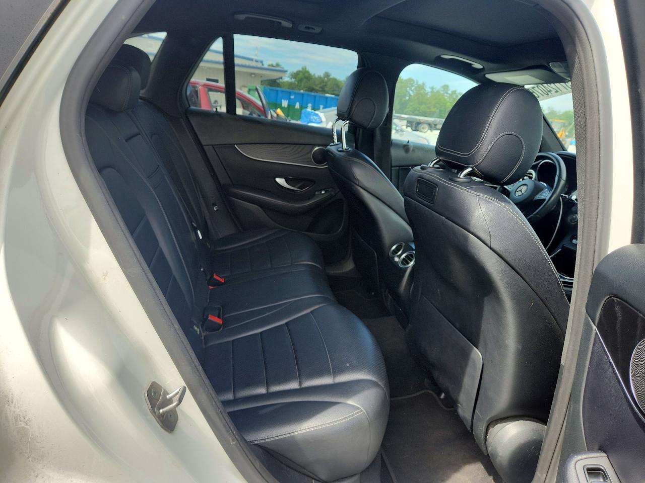 2018 MERCEDES-BENZ GLC GLC300