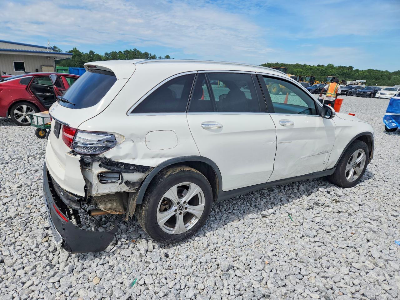 2018 MERCEDES-BENZ GLC GLC300