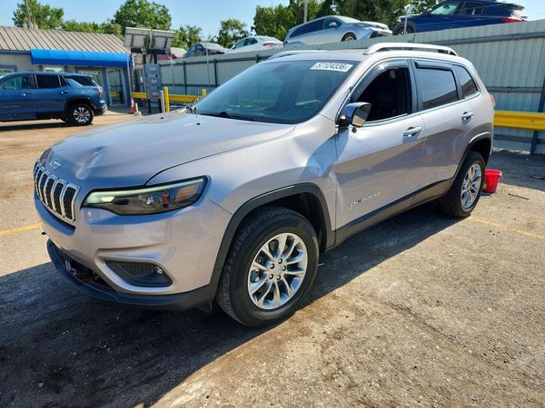 2019 JEEP CHEROKEE LATITUDE PLUS 4X4