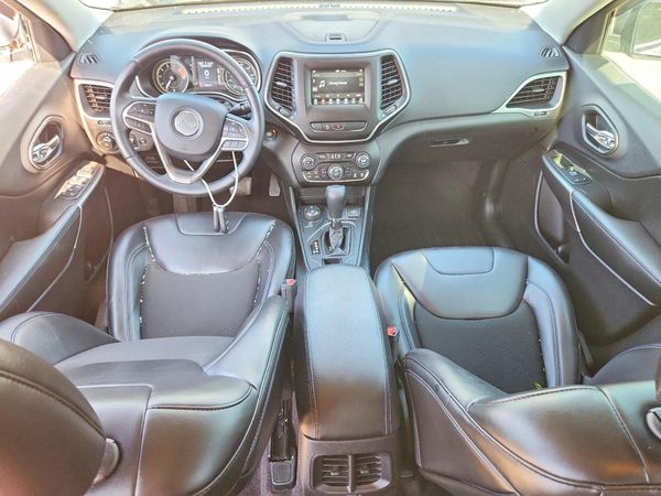 2019 JEEP CHEROKEE LATITUDE PLUS 4X4