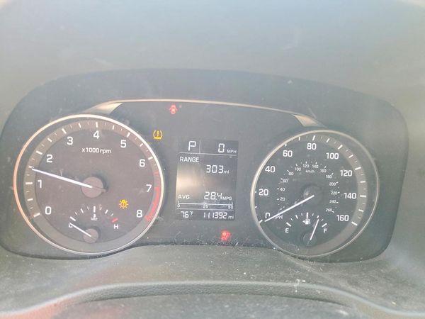 2017 HYUNDAI ELANTRA SE Base