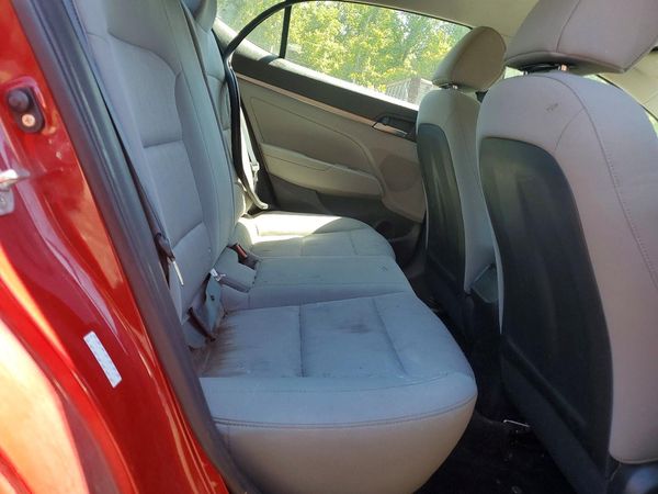 2017 HYUNDAI ELANTRA SE Base