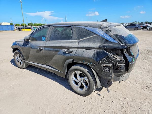 2022 HYUNDAI TUCSON SE