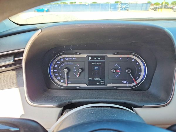 2022 HYUNDAI TUCSON SE
