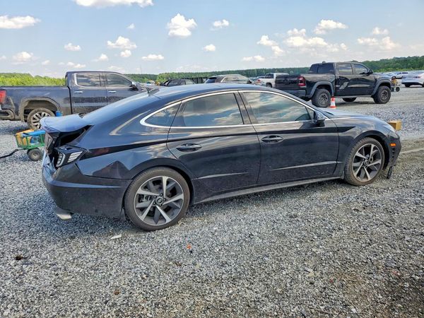 2022 HYUNDAI SONATA SEL Plus