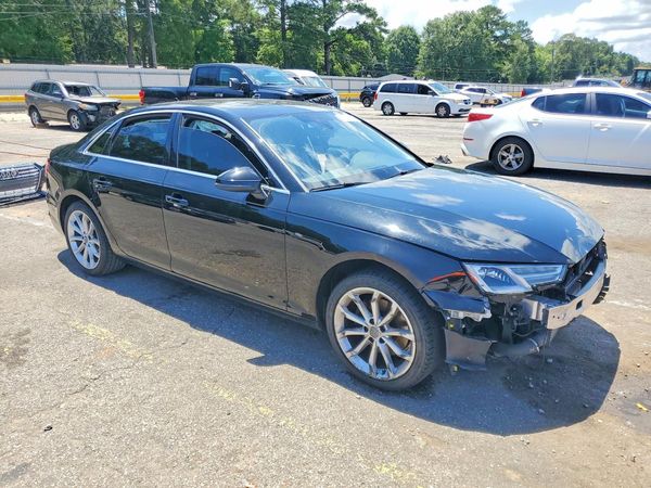 2019 AUDI A4 Premium, Titanium
