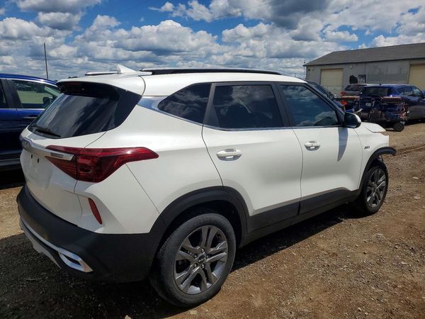 2023 KIA SELTOS