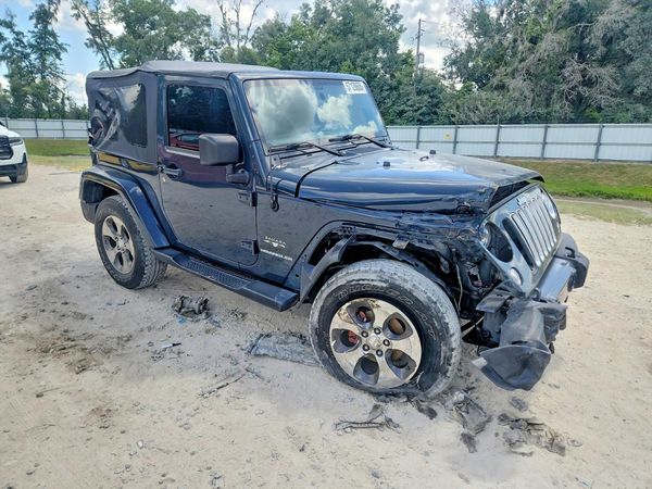 2017 JEEP WRANGLER SAHARA 4X4