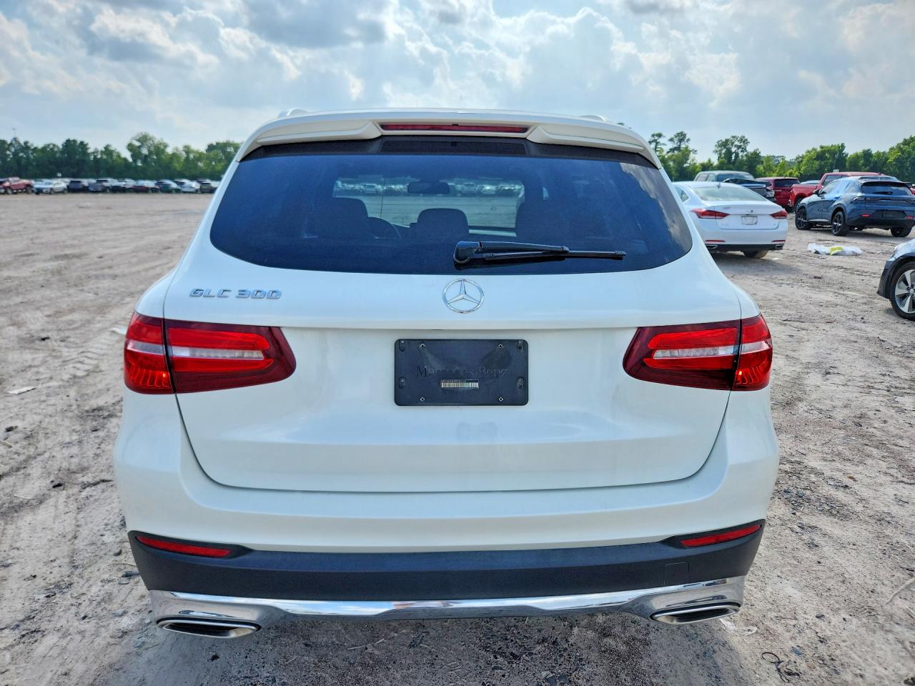 2017 MERCEDES-BENZ GLC GLC300