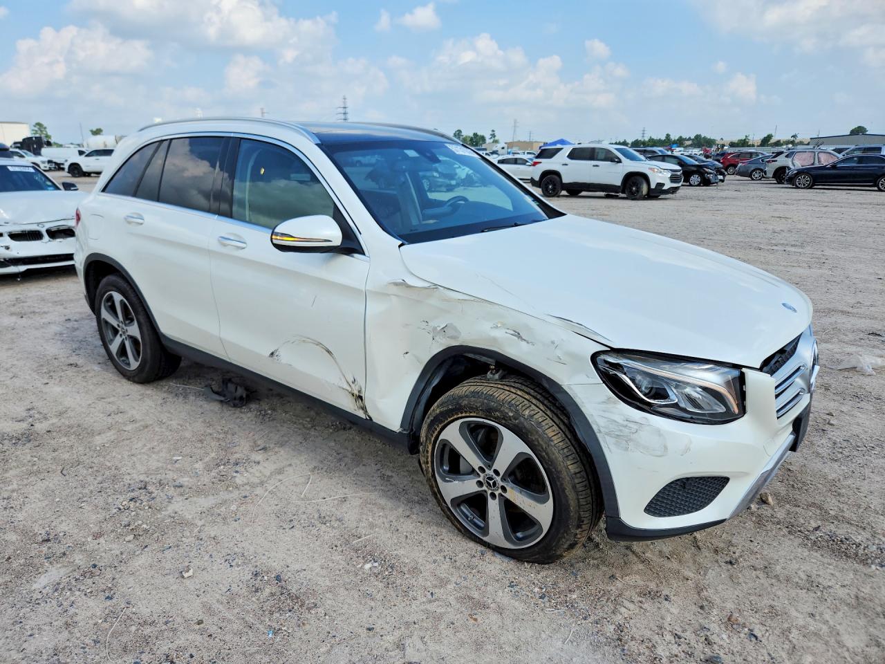 2017 MERCEDES-BENZ GLC GLC300