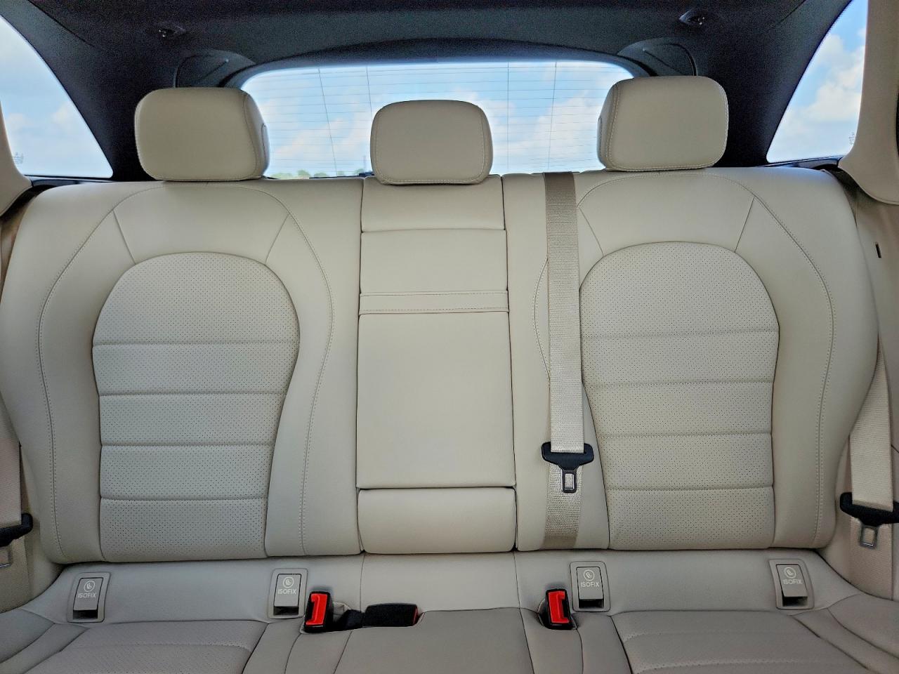 2017 MERCEDES-BENZ GLC GLC300