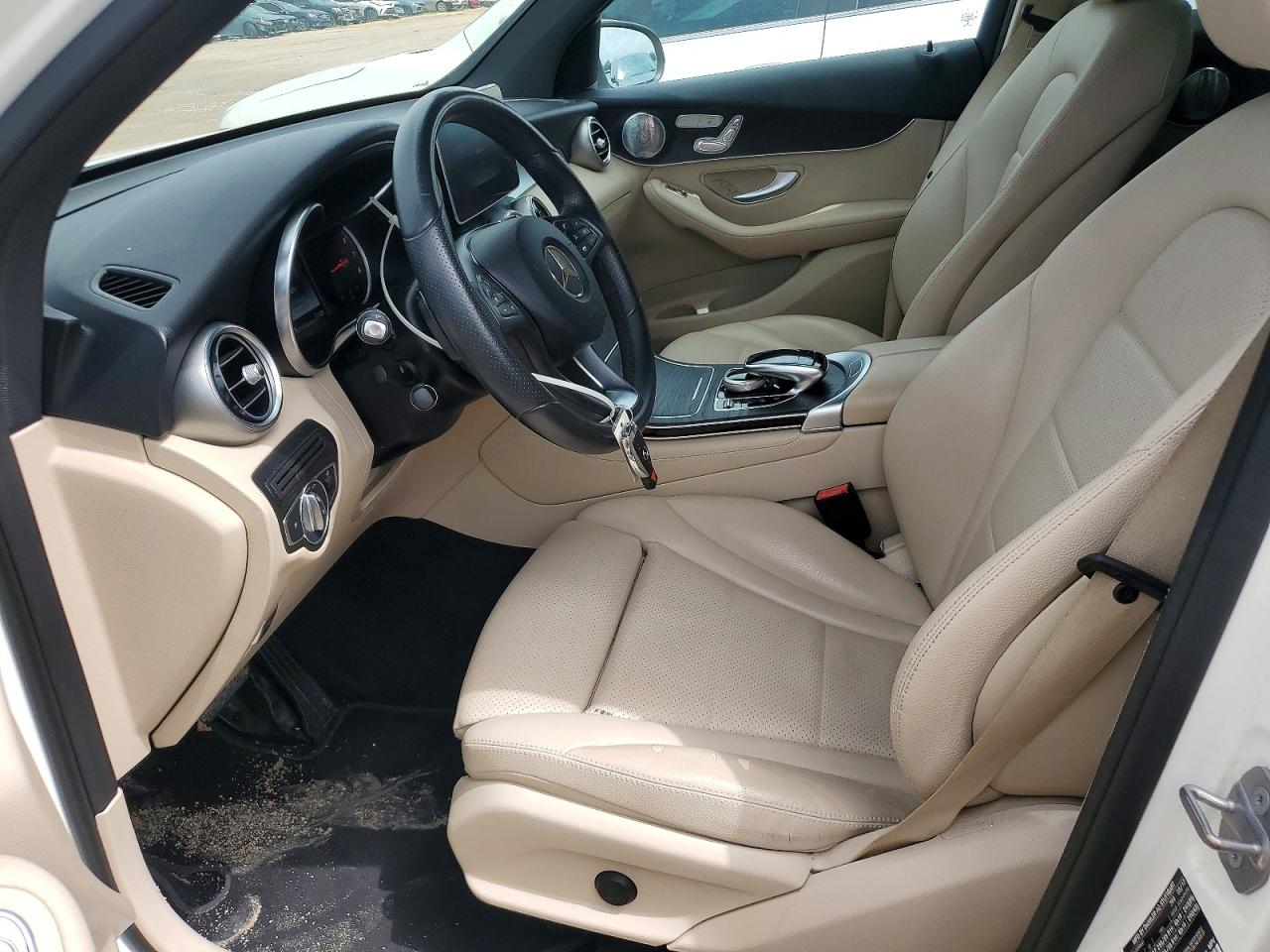 2017 MERCEDES-BENZ GLC GLC300