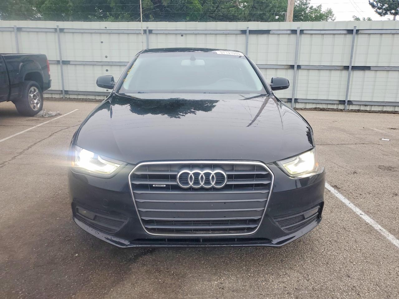 2013 AUDI A4 quattro Premium