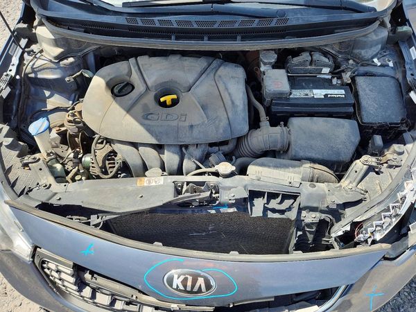 2014 KIA FORTE LX, EX