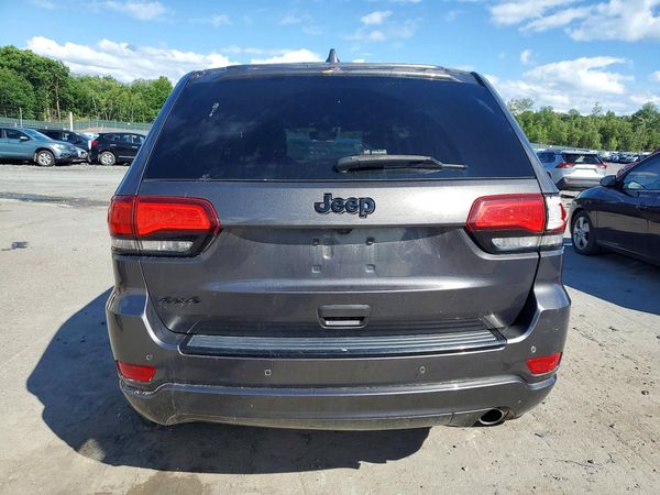 2018 JEEP GRAND CHEROKEE Laredo