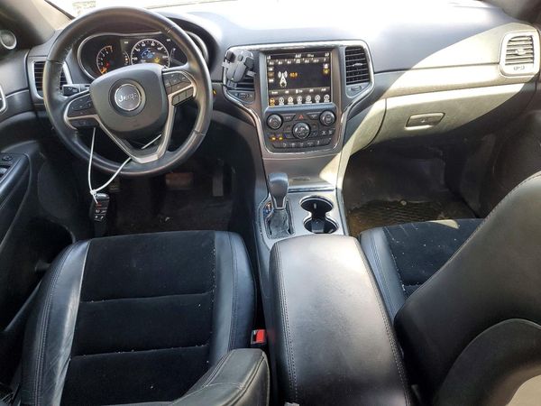 2018 JEEP GRAND CHEROKEE Laredo
