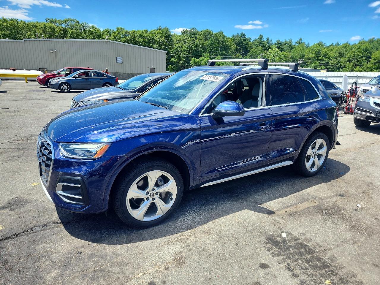 2021 AUDI Q5 quattro Premium Plus