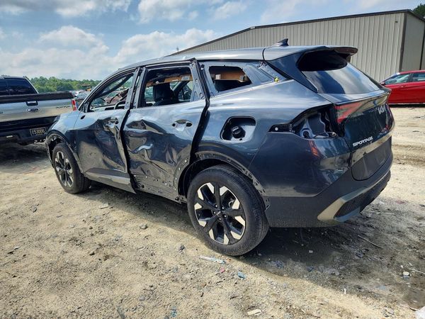 2023 KIA SPORTAGE X-LINE