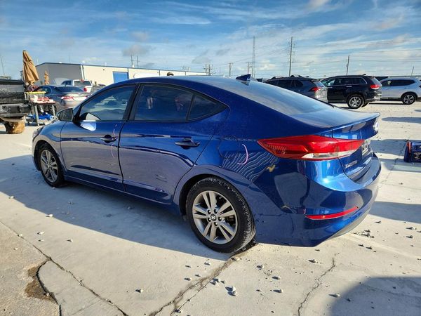2018 HYUNDAI ELANTRA
