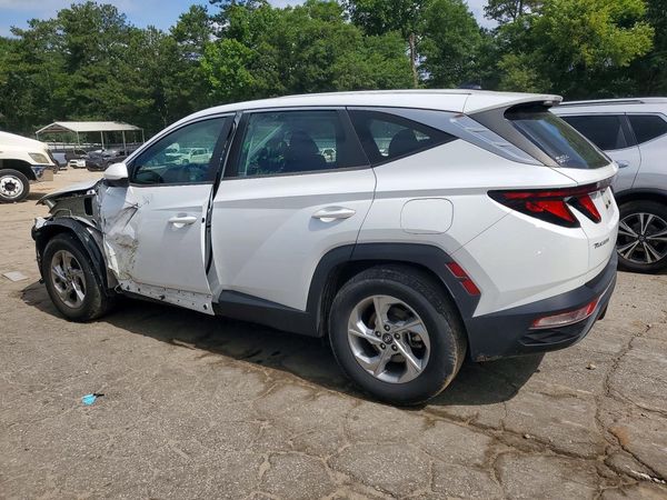 2022 HYUNDAI TUCSON SE
