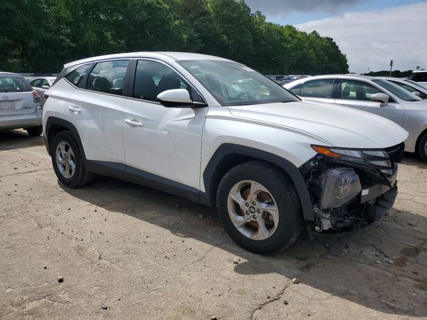 2022 HYUNDAI TUCSON SE