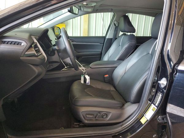 2021 TOYOTA CAMRY XSE