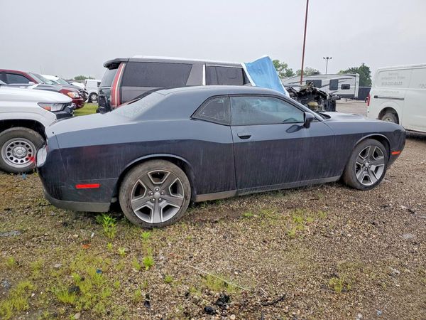 2016 DODGE CHALLENGER SXT