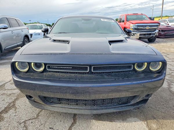 2016 DODGE CHALLENGER SXT