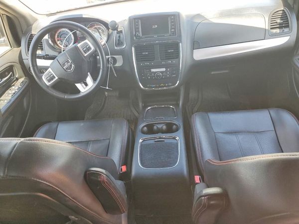 2017 DODGE GRAND CARAVAN GT