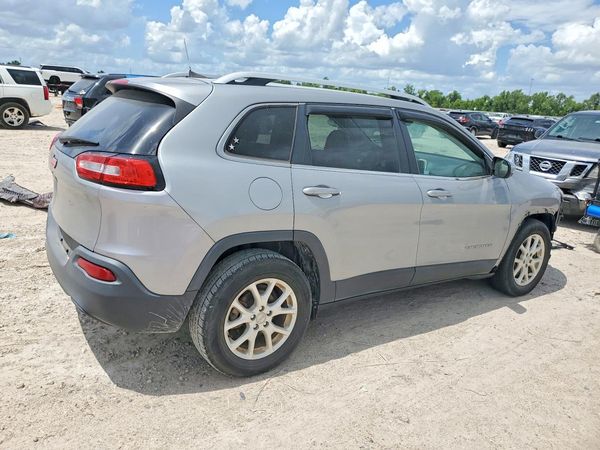 2017 JEEP CHEROKEE LATITUDE FWD
