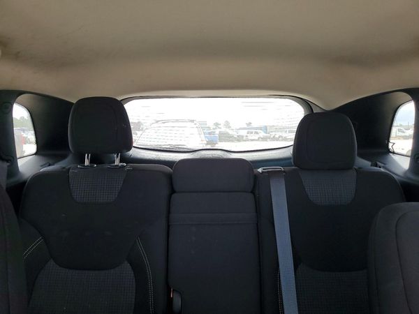 2017 JEEP CHEROKEE LATITUDE FWD