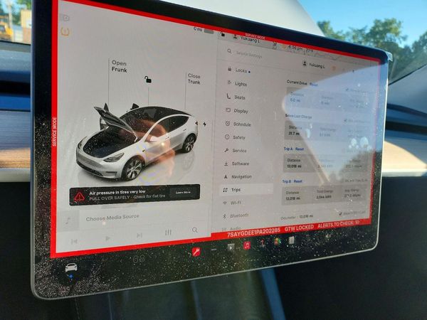 2023 TESLA MODEL Y