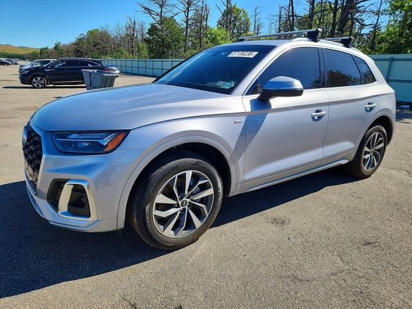 2022 AUDI Q5