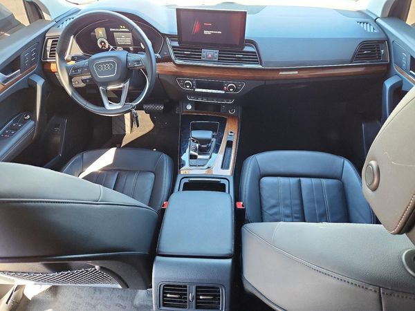 2022 AUDI Q5