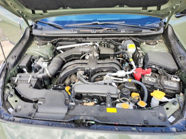 2025 SUBARU CROSSTREK Limited — Engine bay