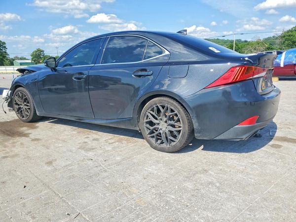 2018 LEXUS IS 300