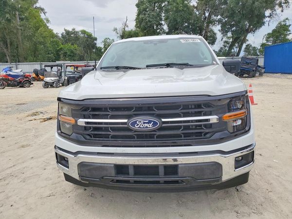 2025 FORD F150 XLT