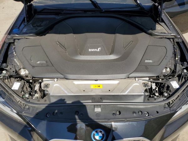 2025 BMW I4