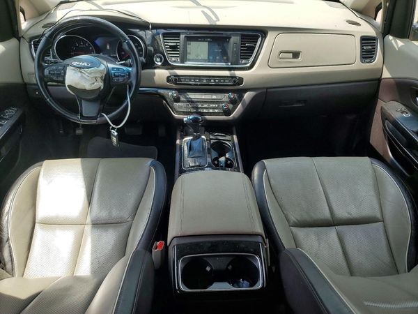 2015 KIA SEDONA TOP - High Level