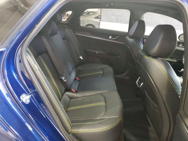 2026 KIA K5 GT