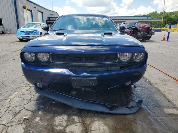 2013 DODGE CHALLENGER Base