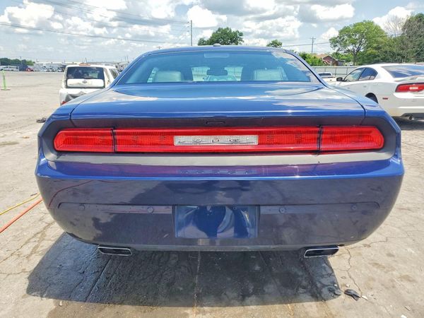 2013 DODGE CHALLENGER Base