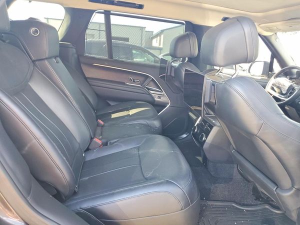 2023 LAND ROVER RANGE ROVER First Edition