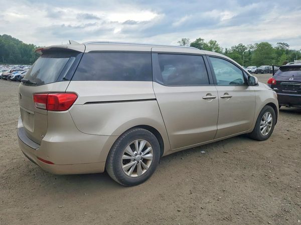 2016 KIA SEDONA