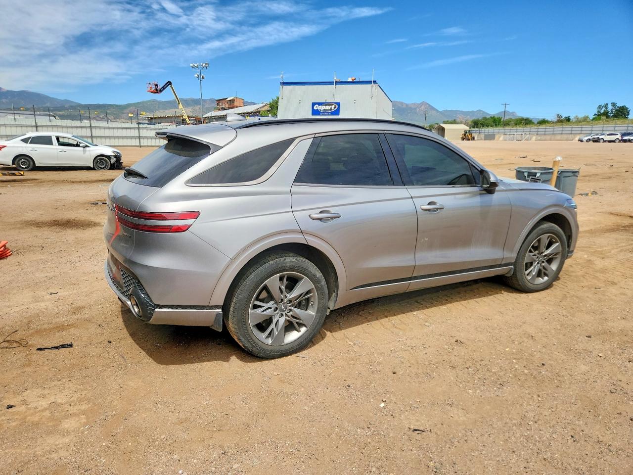2023 GENESIS GV70