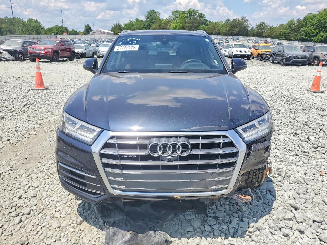 2018 AUDI Q5 quattro Prestige