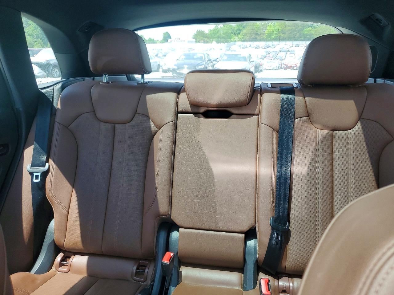 2018 AUDI Q5 quattro Prestige