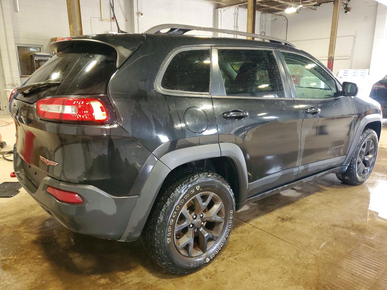 2016 JEEP CHEROKEE TRAILHAWK 4X4